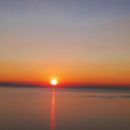 Guest House Luli Sarandë 外观 照片